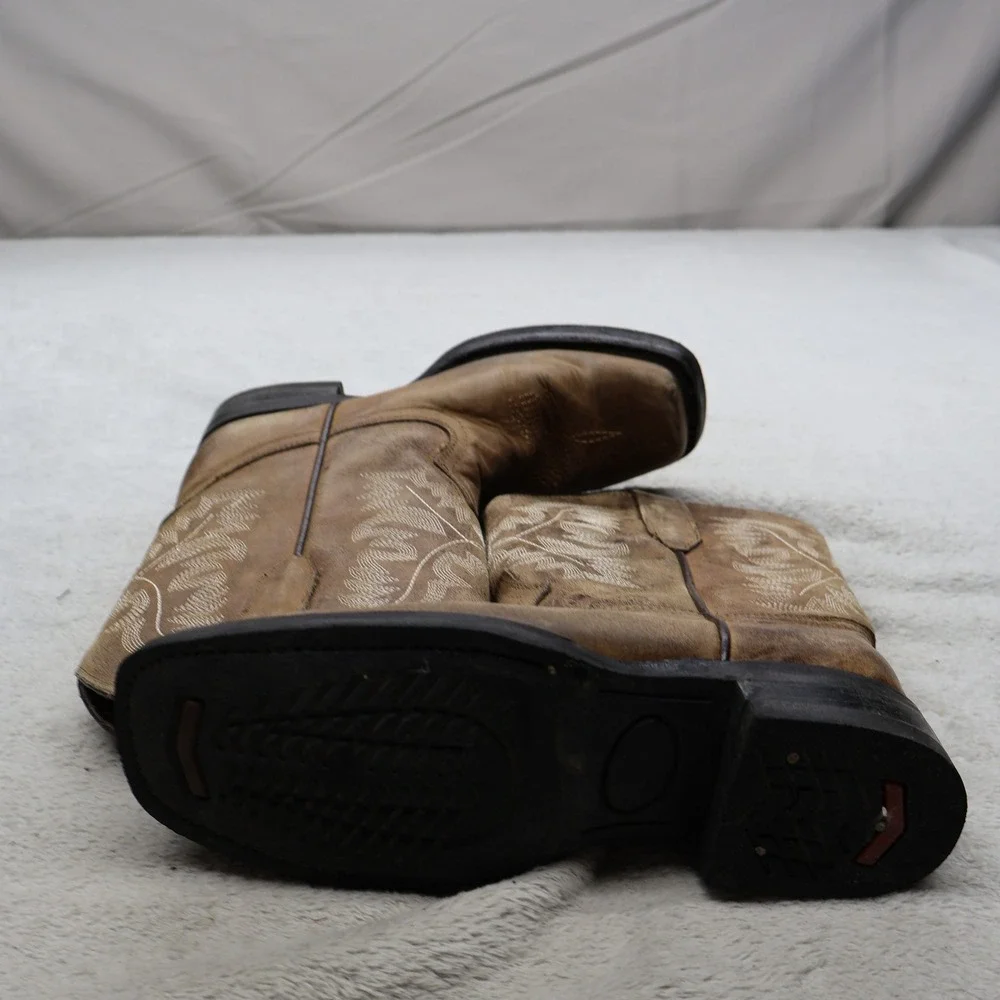 Soto Boots few blemish